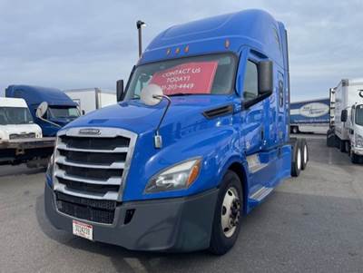 Freightliner Cascadia 126 Sleeper Semi Truck - 72" Condo Sleeper, 455HP, 12 Speed Automatic