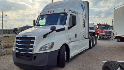 Freightliner Cascadia 126 Sleeper Semi Truck - 37" Condo Sleeper, 400HP, 12 Speed Automatic