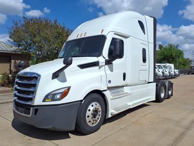 Freightliner Cascadia 126 Sleeper Semi Truck - 72" Condo Sleeper, 455HP, 12 Speed Automatic