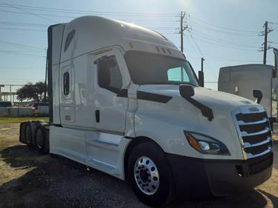 Freightliner Cascadia 126 Sleeper Semi Truck - 48" Condo Sleeper, 455HP, 12 Speed Automatic