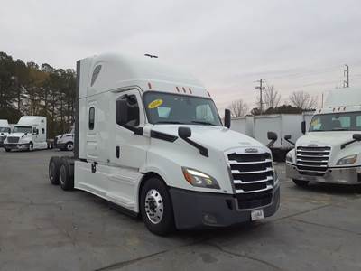 Freightliner Cascadia 126 Sleeper Semi Truck - 73" Condo Sleeper, 455HP, 12 Speed Automatic