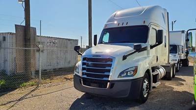 Freightliner Cascadia 126 Sleeper Semi Truck - 37" Condo Sleeper, 455HP, 10 Speed Manual