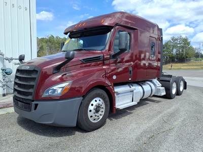 Freightliner Cascadia 126 Sleeper Semi Truck - 71" Mid Roof Sleeper, 455HP, 12 Speed Automatic
