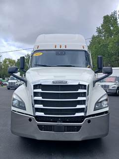 Freightliner Cascadia 126 Sleeper Semi Truck - 70" Condo Sleeper, 455HP, 12 Speed Automatic