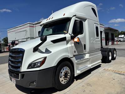 Freightliner Cascadia 126 Sleeper Semi Truck - 70" Condo Sleeper, 455HP, 12 Speed Automatic