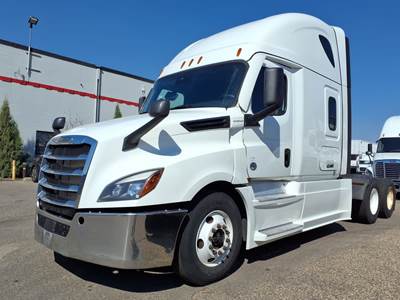 Freightliner Cascadia 126 Sleeper Semi Truck - 72" Condo Sleeper, 455HP, 12 Speed Automatic