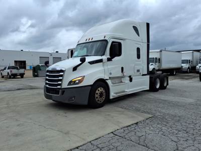 Freightliner Cascadia 126 Sleeper Semi Truck - 48" Condo Sleeper, 455HP, 12 Speed Automatic