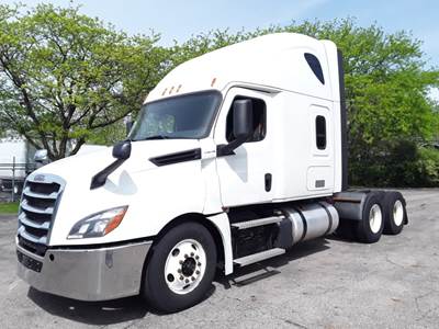 Freightliner Cascadia 126 Sleeper Semi Truck - 72" Condo Sleeper, 455HP, 12 Speed Automatic
