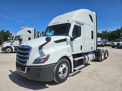 Freightliner Cascadia 126 Sleeper Semi Truck - 72" Condo Sleeper, 455HP, 12 Speed Automatic