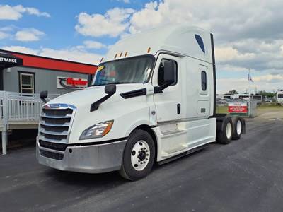 Freightliner Cascadia 126 Sleeper Semi Truck - 72" Condo Sleeper, 455HP, 12 Speed Automatic