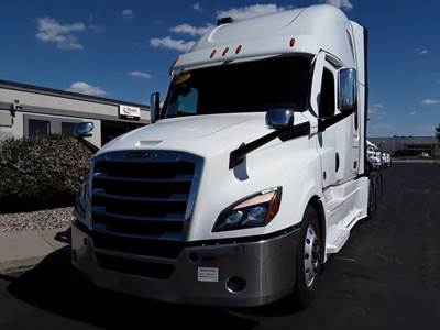 Freightliner Cascadia 126 Sleeper Semi Truck - 48" Condo Sleeper, 505HP, 13 Speed Manual