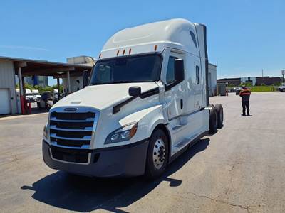 Freightliner Cascadia 126 Sleeper Semi Truck - 72" Condo Sleeper, 455HP, 12 Speed Automatic