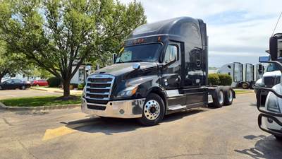 Freightliner Cascadia 126 Sleeper Semi Truck - 72" Condo Sleeper, 455HP, 10 Speed Manual