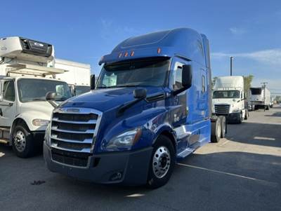Freightliner Cascadia 126 Sleeper Semi Truck - 72" Condo Sleeper, 505HP, 10 Speed Manual