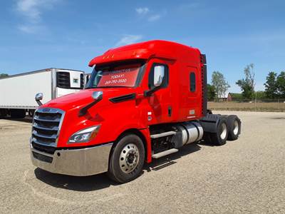 Freightliner Cascadia 126 Sleeper Semi Truck - 64" Mid Roof Sleeper, 455HP, 12 Speed Automatic