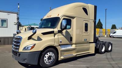 Freightliner Cascadia 126 Sleeper Semi Truck - 72" Condo Sleeper, 455HP, 12 Speed Automatic