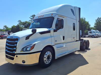 Freightliner Cascadia 126 Sleeper Semi Truck - 72" Condo Sleeper, 455HP, 12 Speed Automatic