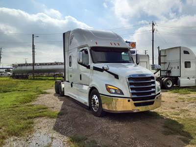 Freightliner Cascadia 126 Sleeper Semi Truck - 48" Condo Sleeper, 455HP, 12 Speed Manual
