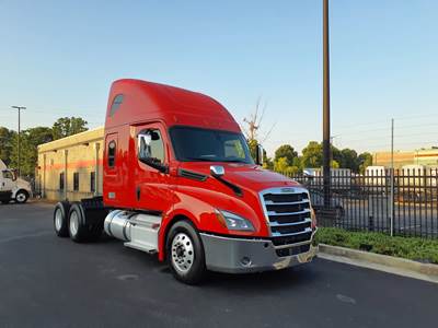 Freightliner Cascadia 126 Sleeper Semi Truck - 72" Mid Roof Sleeper, 475HP, 12 Speed Automatic