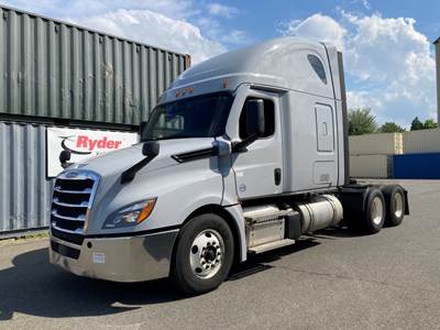 Freightliner Cascadia 126 Sleeper Semi Truck - 72" Condo Sleeper, 455HP, 12 Speed Automatic