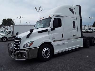 Freightliner Cascadia 126 Sleeper Semi Truck - 72" Condo Sleeper, 455HP, 12 Speed Automatic