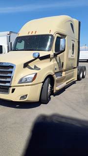 Freightliner Cascadia 126 Sleeper Semi Truck - 70" Condo Sleeper, 455HP, 12 Speed Automatic