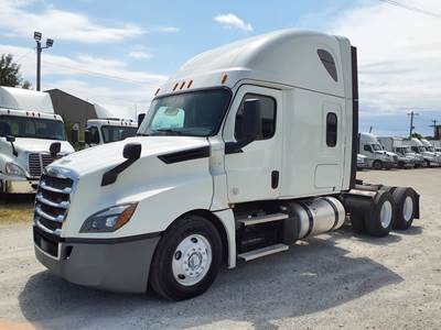 Freightliner Cascadia 126 Sleeper Semi Truck - 72" Condo Sleeper, 450HP, 10 Speed Manual