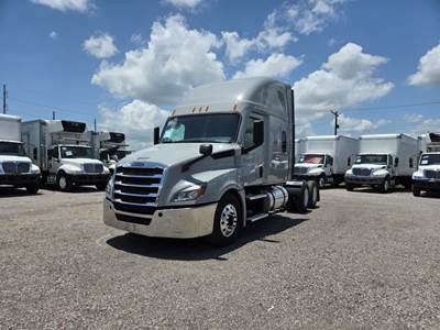 Freightliner Cascadia 126 Sleeper Semi Truck - 48" Condo Sleeper, 455HP, 12 Speed Automatic