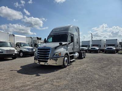 Freightliner Cascadia 126 Sleeper Semi Truck - 48" Condo Sleeper, 455HP, 12 Speed Automatic