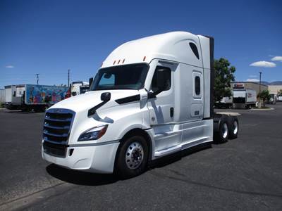 Freightliner Cascadia 126 Sleeper Semi Truck - 72" Condo Sleeper, 400HP, 12 Speed Automatic