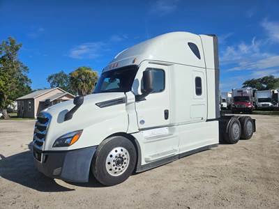 Freightliner Cascadia 126 Sleeper Semi Truck - 72" Condo Sleeper, 455HP, 12 Speed Automatic
