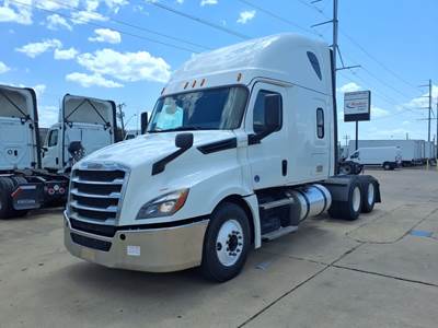 Freightliner Cascadia 126 Sleeper Semi Truck - 72" Condo Sleeper, 455HP, 12 Speed Automatic