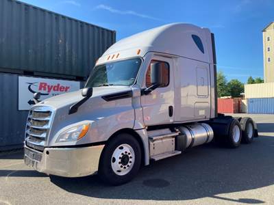Freightliner Cascadia 126 Sleeper Semi Truck - 72" Condo Sleeper, 455HP, 12 Speed Automatic