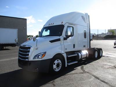 Freightliner Cascadia 126 Sleeper Semi Truck - 72" Condo Sleeper, 455HP, 12 Speed Automatic