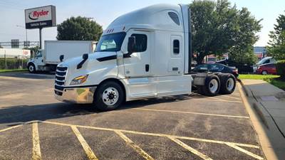 Freightliner Cascadia 126 Sleeper Semi Truck - 75" Condo Sleeper, 455HP, 12 Speed Automatic