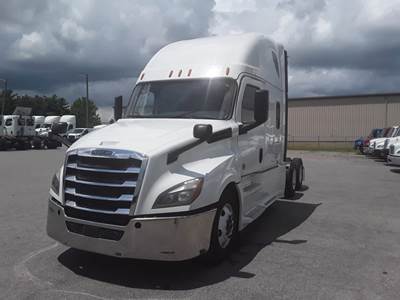 Freightliner Cascadia 126 Sleeper Semi Truck - 90" Condo Sleeper, 455HP, 12 Speed Automatic
