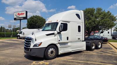 Freightliner Cascadia 126 Sleeper Semi Truck - 72" Condo Sleeper, 455HP, 12 Speed Automatic