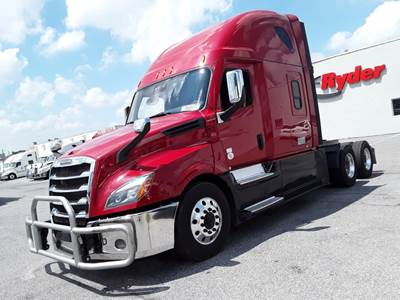 Freightliner Cascadia 126 Sleeper Semi Truck - 72" Condo Sleeper, 455HP, 12 Speed Automatic