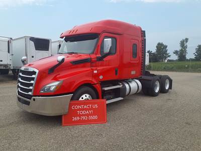 Freightliner Cascadia 126 Sleeper Semi Truck - 73" Mid Roof Sleeper, 455HP, 12 Speed Automatic