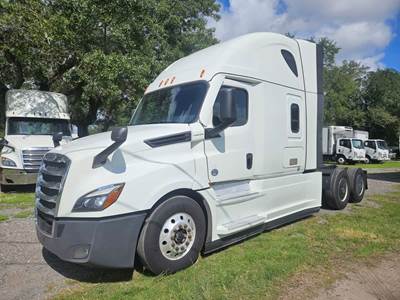 Freightliner Cascadia 126 Sleeper Semi Truck - 72" Condo Sleeper, 455HP, 12 Speed Automatic