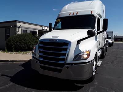 Freightliner Cascadia 126 Sleeper Semi Truck - 48" Condo Sleeper, 455HP, 12 Speed Automatic