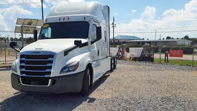 Freightliner Cascadia 126 Sleeper Semi Truck - 37" Condo Sleeper, 455HP, 12 Speed Automatic