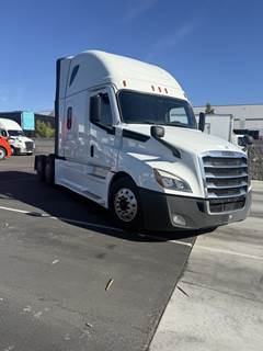 Freightliner Cascadia 126 Sleeper Semi Truck - 72" Condo Sleeper, 455HP, 12 Speed Automatic