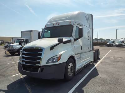 Freightliner Cascadia 126 Sleeper Semi Truck - 71" Condo Sleeper, 455HP, 12 Speed Automatic