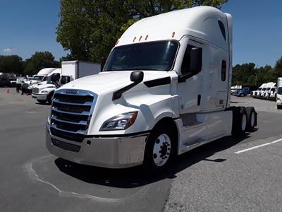 Freightliner Cascadia 126 Sleeper Semi Truck - 72" Condo Sleeper, 455HP, 12 Speed Automatic