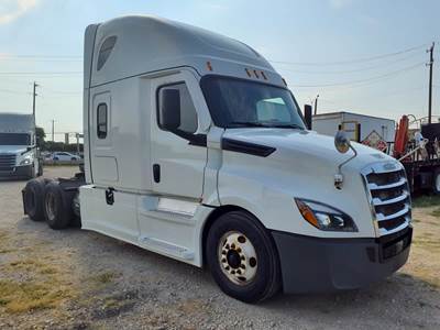 Freightliner Cascadia 126 Sleeper Semi Truck - 48" Condo Sleeper, 455HP, 12 Speed Automatic