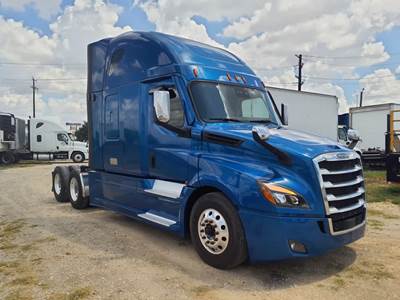 Freightliner Cascadia 126 Sleeper Semi Truck - 48" Condo Sleeper, 455HP, 12 Speed Automatic