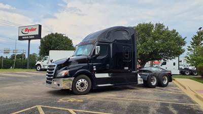Freightliner Cascadia 126 Sleeper Semi Truck - 72" Condo Sleeper, 455HP, 10 Speed Manual