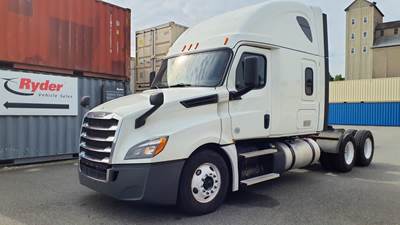 Freightliner Cascadia 126 Sleeper Semi Truck - 72" Condo Sleeper, 455HP, 10 Speed Manual