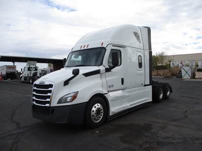 Freightliner Cascadia 126 Sleeper Semi Truck - 72" Condo Sleeper, 400HP, 12 Speed Automatic